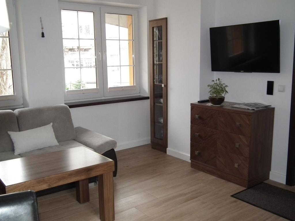 Pod Modrzewiami Apartment Krynica Zdroj Bagian luar foto