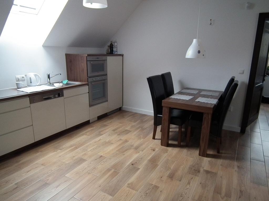 Pod Modrzewiami Apartment Krynica Zdroj Bagian luar foto