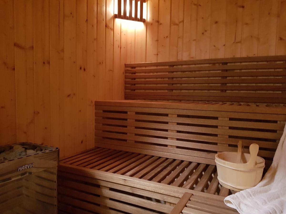 Pod Modrzewiami Apartment Krynica Zdroj Bagian luar foto